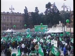 Italy: Protest: Confederation of Italian Agriculture march News Clip