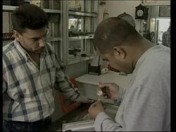 VOICER Special report on the cult of personality surrounding Saddam Instructional Video