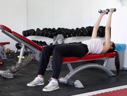 Girl in the gym (HD) Stock Footage