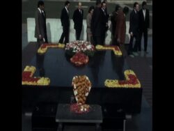 SYND 28 12 74 SOARES VISIT News Clip