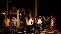 VOICED : Cementerio guatemalteco recibe necrotour de muertes tragicas News Clip