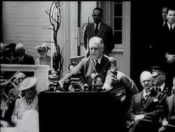 US PRESIDENT'S BOLD STAND - News Clip