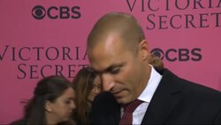 Stars arrive at annual Victoria's Secret show,  reax to Sandy and election Instructional Video