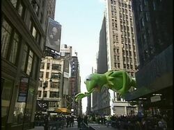 WS Kermit the Frog on Thanksgiving Day parade, New York City, New York, USA Stock Footage