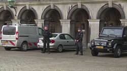 CLEAN : All to play for on eve of Dutch vote News Clip