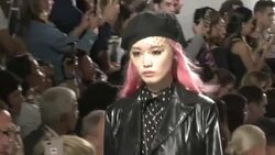 CLEAN : Fashion week: Dior's colourful Spring-Summer collection News Clip