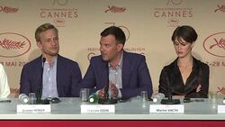 CLEAN : FranÃ§ois Ozon presents Amant Double at Cannes Film festival News Clip