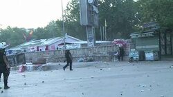 CLEAN : Police tear gas thousands in Istanbul News Clip