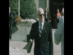 SYND 12 10 74 WATERGATE TRIAL COURTHOUSE News Clip