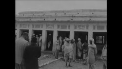 CAN924 SCENES IN NEW DELHI AS PEOPLE VOTE AT GENERAL ELECTIONS IN INDIA Instructional Video