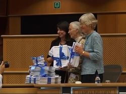 Dr Jane Goodall appeals to EU to impose ban on animal testing News Clip