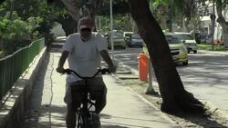 VOICED : Ola de ataques con punal en Rio News Clip