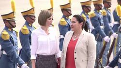 VOICED : Reina de Espana visita Honduras News Clip