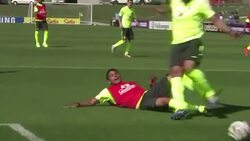 VOICED : Scolari critica el entrenamiento de Brasil News Clip