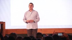 Lenovo launches laptop, smartphone and a Mixed Reality Headset Instructional Video