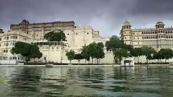 Cruising Lake Pichola in Udaipur India Stock Footage