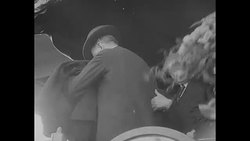 Crowds greet former President Calvin Coolidge and wife Grace in Los Angeles News Clip