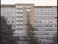 Morning scenes from Gemelli Hospital where Pope is being treated Instructional Video