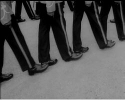 THE QUEEN'S COLOUR News Clip