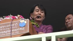 SUU KYI ATTENDS WEF GALA DINNER, CROWDS, SOT Instructional Video