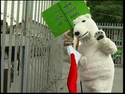 Greenpeace protest outside parl calling for greater energy efficiency News Clip