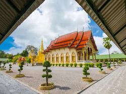 wat phra that ha duang Lamphun temple Stock Footage