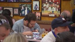 NYC icon Katz's Deli eyes global delivery News Clip