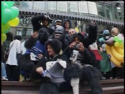 The streets of London were overrun by gorillas on Saturday, when over 600 people took part in the 7th annual Gorilla run. Organizers hoped the event would raise money for their work to save the great gorillas in Africa Instructional Video