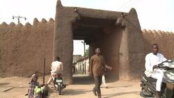 CLEAN : FILE: Nigeria marks one year polio free News Clip