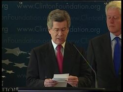 Bill Clinton announces major cuts in price of HIV/AIDS medicines News Clip