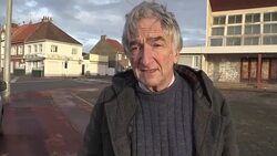 CLEAN : Reaction after five migrants shot in Calais braw News Clip