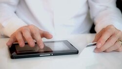 Online Shopping with tablet Stock Footage