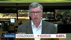 Samsung Tries to Contain the Note 7 Crisis News Clip