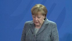 CLEAN : Merkel authorises Turkey request for criminal probe News Clip