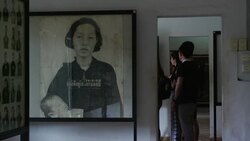 Bus tour guides tourists through Cambodia's bloody history News Clip