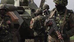 Ukrainian troops and tanks in place outside eastern city near Donetsk Instructional Video