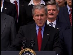 Bush comments on Iraq News Clip