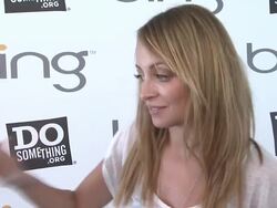 INTERVIEW: Nicole Richie explains that she is on hand to help restore the mural in the park and tile on pieces with other volunteers. The Bing Summer of Doing Campaign is a great way to celebrate the new Bing Stock Footage