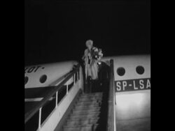 CAN 093 MARLENE DIETRICH ARRIVES IN POLAND News Clip