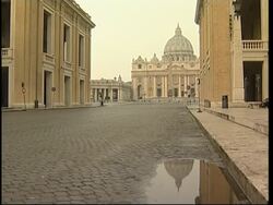WRAP Preparations for Angelus without pope, tourists, newspapers News Clip