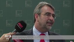 VOICED : Diputados hablan tras anuncio de impeachment a Dilma News Clip