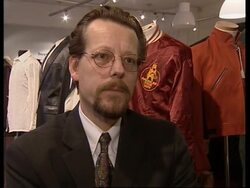 Preview Sotheby' s Stage and Screen auction Instructional Video