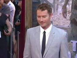 Barry Pepper at "The Lone Ranger" Los Angeles Prem Stock Footage