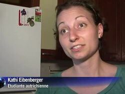 VOICED: El boom de los albergues para jovenes en Moscu News Clip