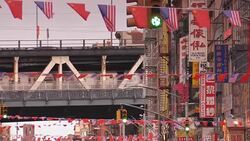 Manhattan Bridge Chinatown in New York City Stock Footage