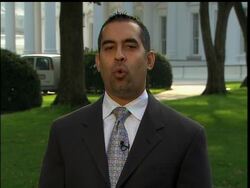 For a second straight day, the president has made a pre-market opening plea to lawmakers to pass the economic bailout bill....this one coming on the heels of a stunningly quick and big drop on Wall Street. News Clip