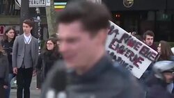 CLEAN : Not Marine not Macron: students protest in Paris News Clip