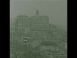 LIB 16-2-70 BUDAPEST STREET SCENES News Clip