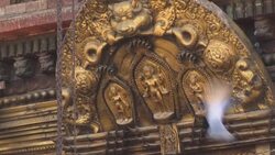 Efforts to restore earthquake damaged temple News Clip