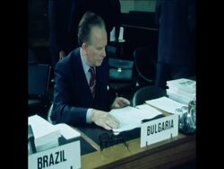 SYND 14 6 80 UNITED NATIONS COMMITTEE ON DISARMAMENT MEETING Instructional Video